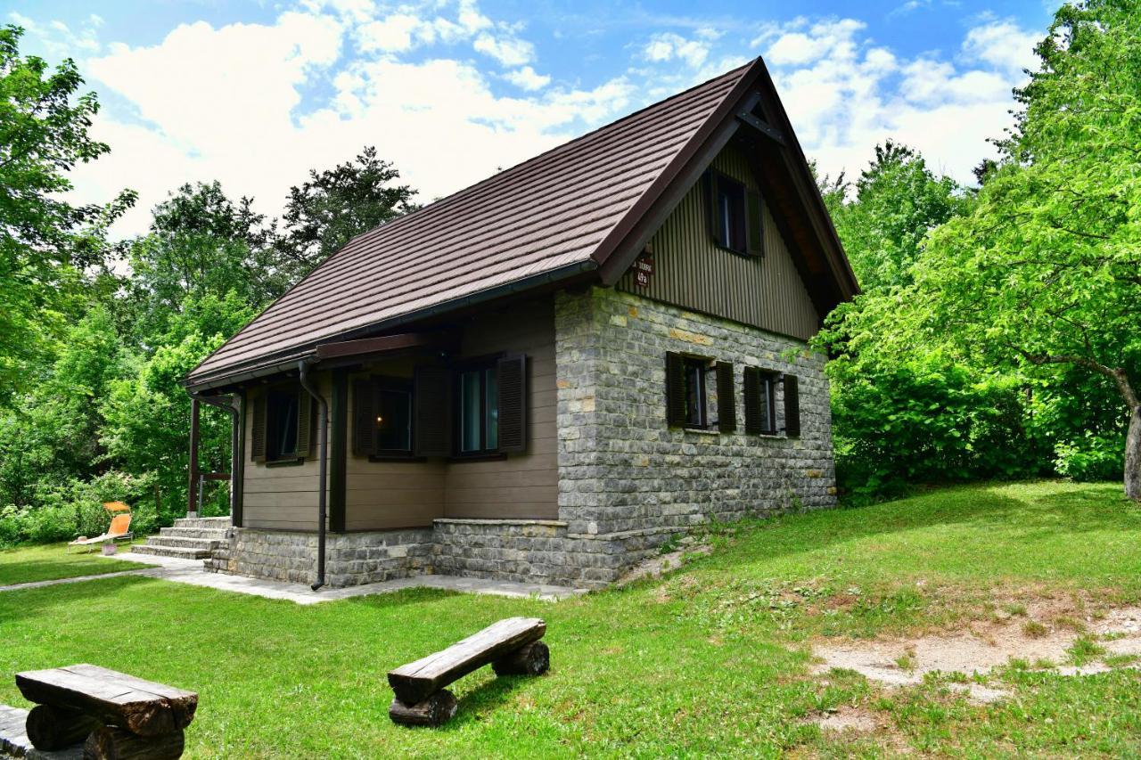 Villa Dobra Plitvicka Jezera Exterior photo