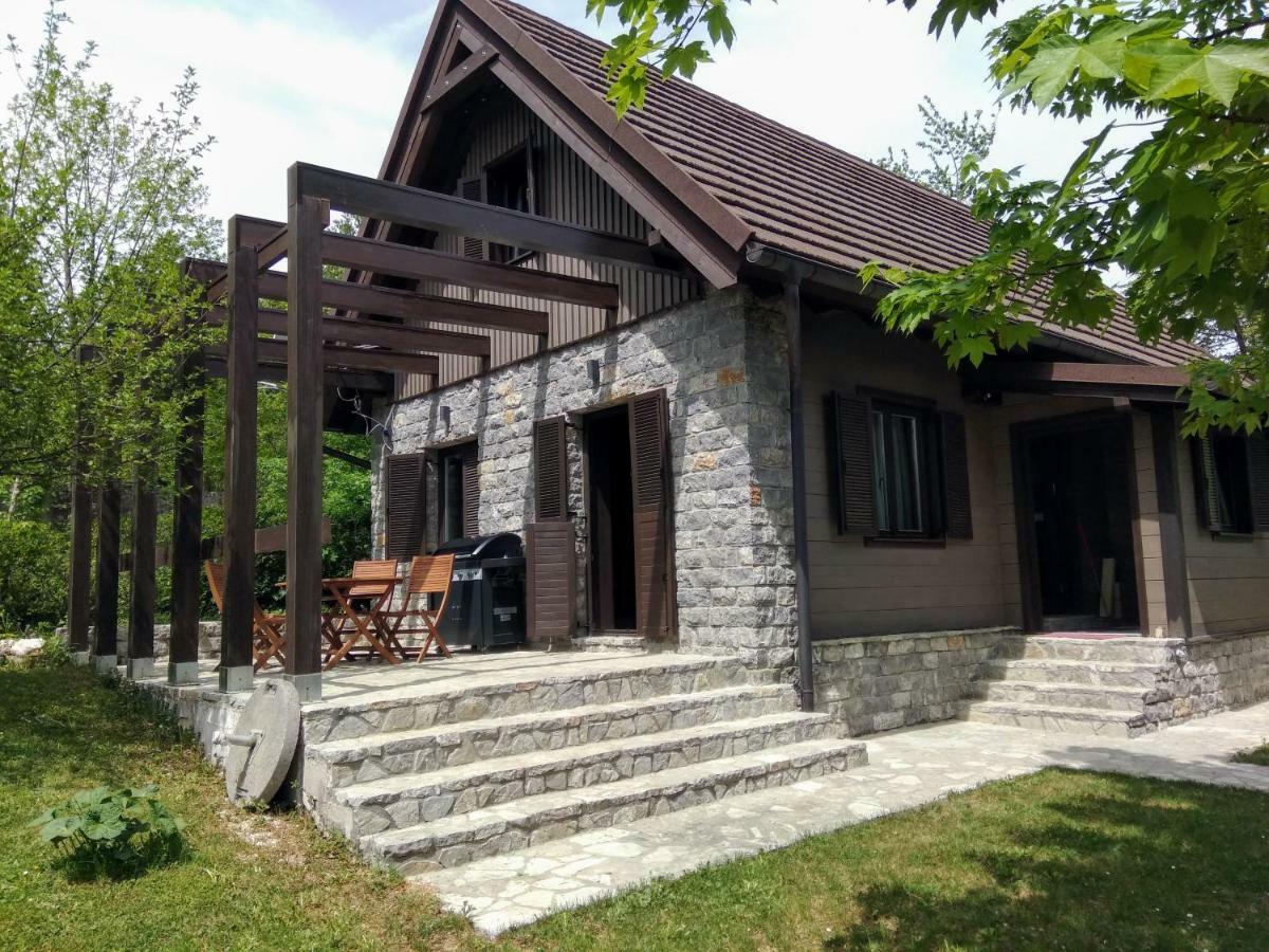 Villa Dobra Plitvicka Jezera Exterior photo